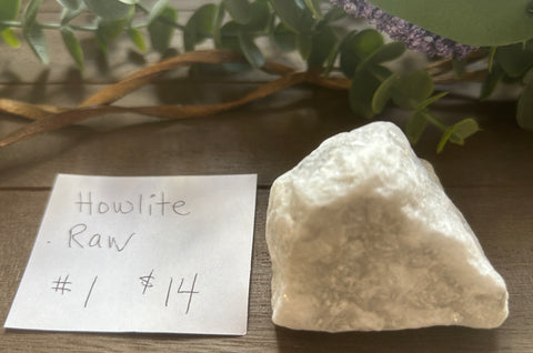 Howlite Raw #1