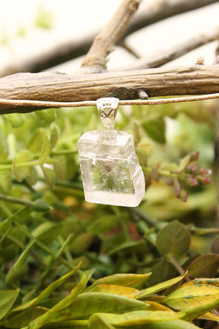 Icelantic Spar Calcite Pendant
