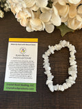 Natural Stone Chip Bracelet 7.5 inch Stretch-Rainbow Moonstone
