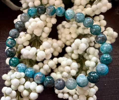 Natural Stone Gem Bracelet 7.5 inch 8mm Stretch-Blue Apatite