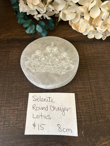 Selenite Charger Lotus Round 8cm/3in