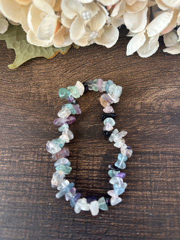 Natural Stone Chip Bracelet 7 inch Stretch-Fluorite