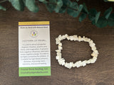 Natural Stone Chip Bracelet 7 inch Stretch-Mother Of Pearl